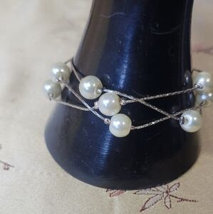 Elegant Pearl Bracelet
